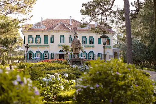 Những địa điểm Vui Chơi Cho Trẻ Em Tại Đà Lạt Khi đi Xe điện?